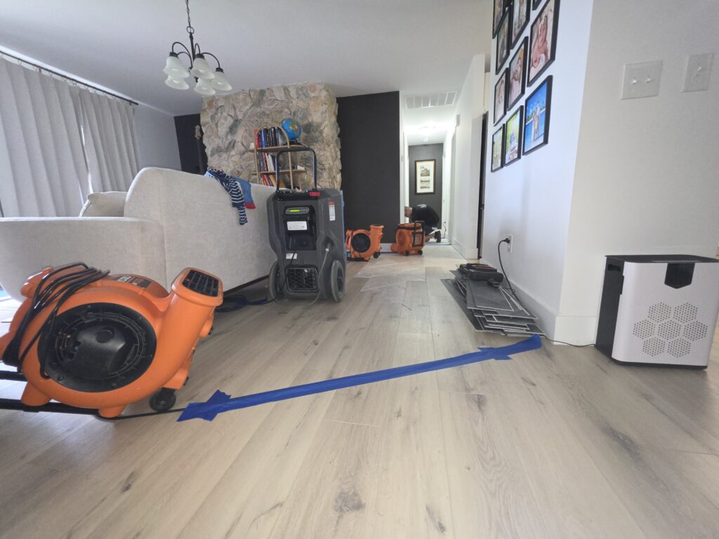 AquaSeekers water damage drying equipment